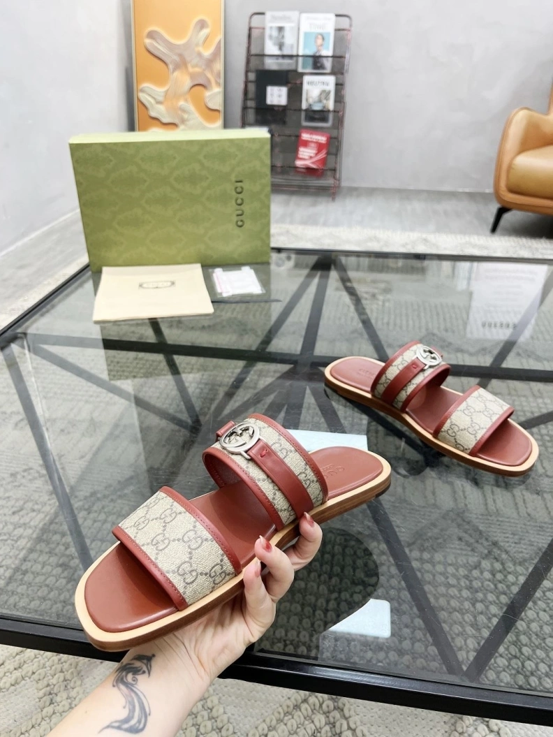 Gxccx Slippers Classic 156529