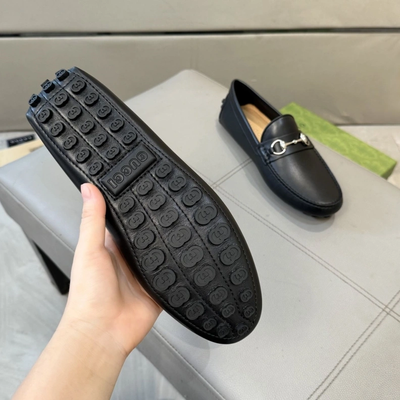 Sleek Gxccx Leather Shoes 156718