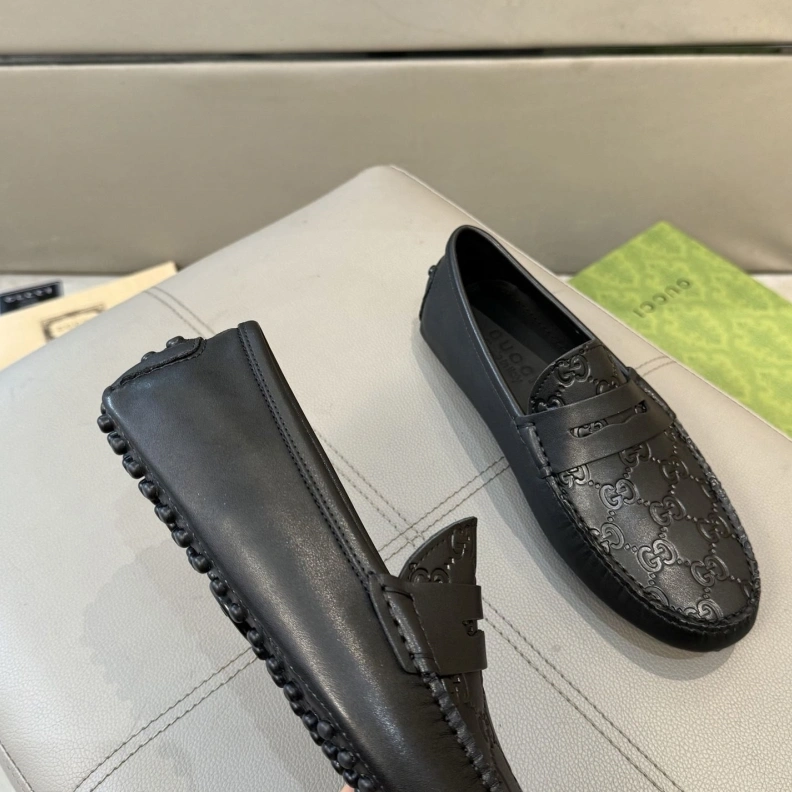Resilient Gxccx Leather Shoes 156699