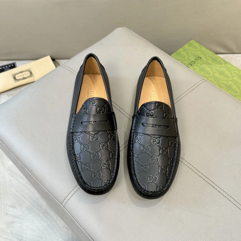 Reliable Gxccx Leather Shoes 156717
