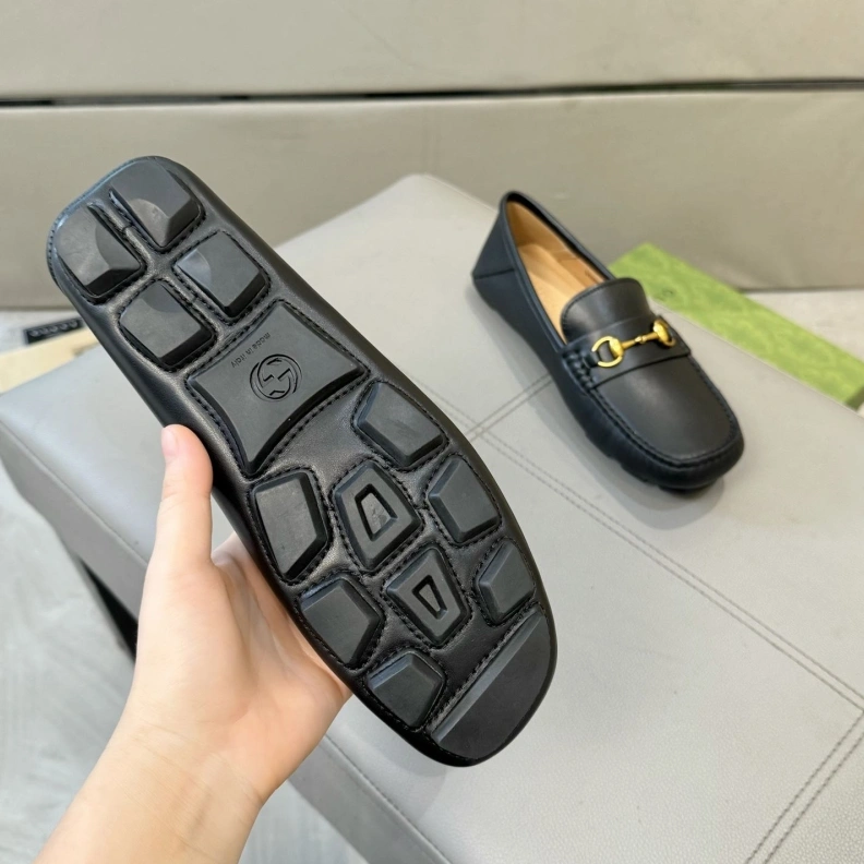 Gxccx Leather Shoes Compact 156696