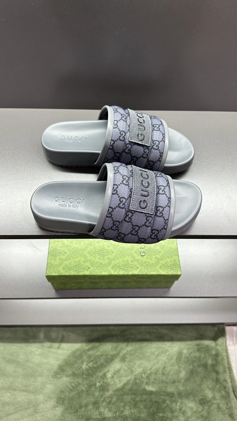 Vibrant Gxccx Slippers 156520