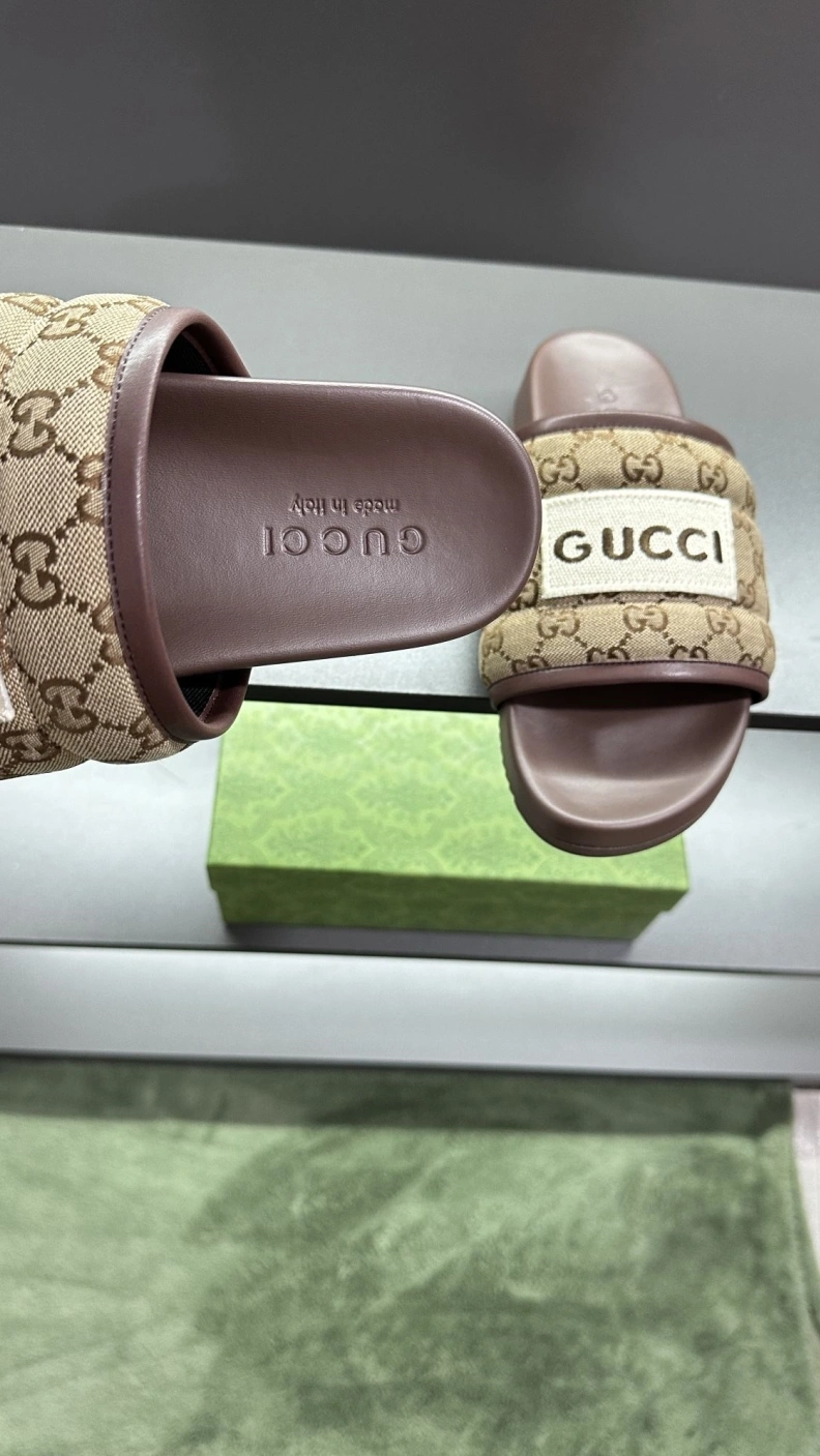 Gxccx Slippers Practical 156517