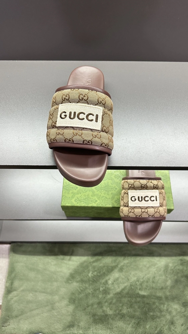 Gxccx Slippers Practical 156517