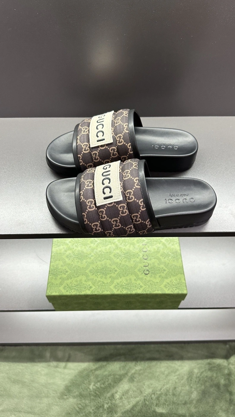 Gxccx Slippers Efficient 156504