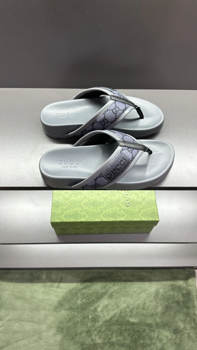 Unique Gxccx Slippers 156513