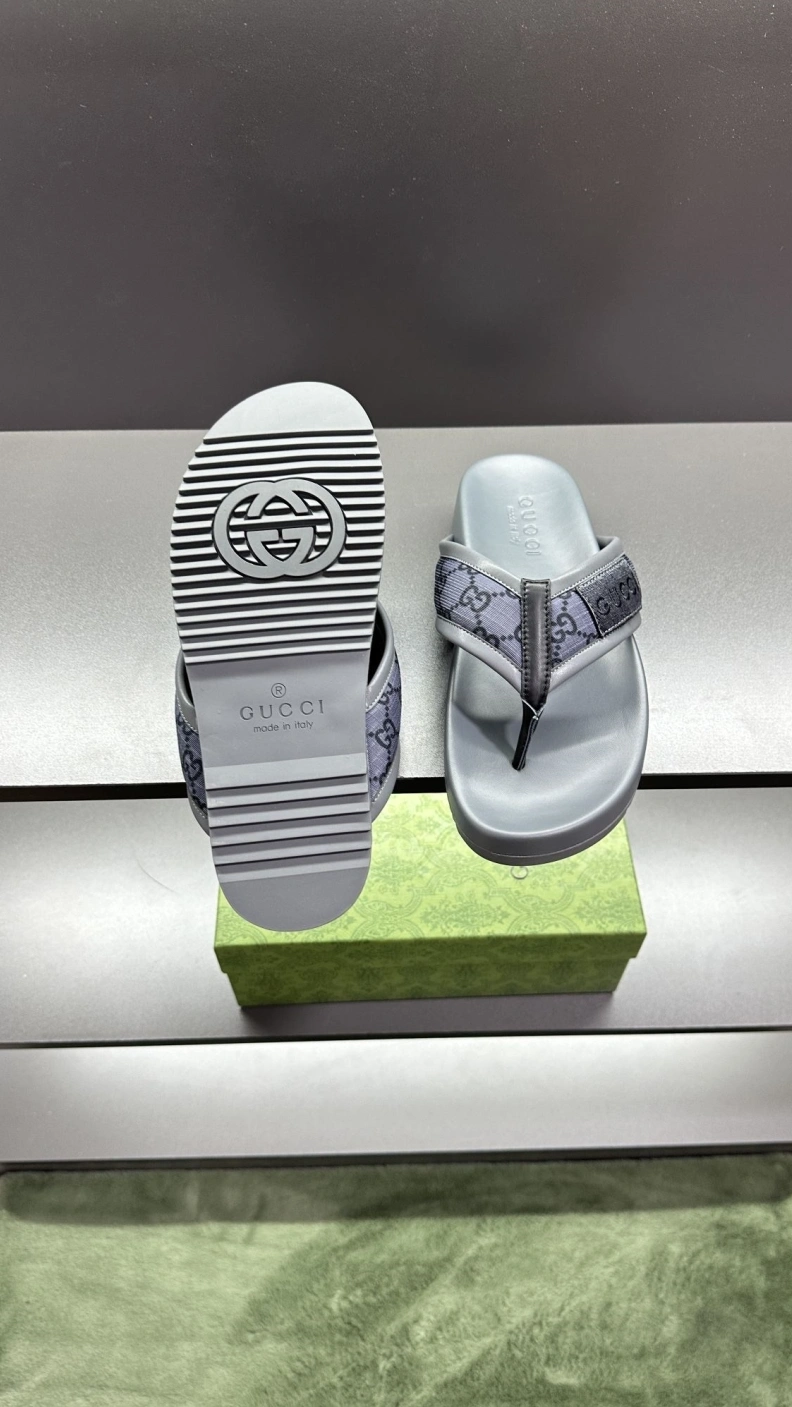 Unique Gxccx Slippers 156513