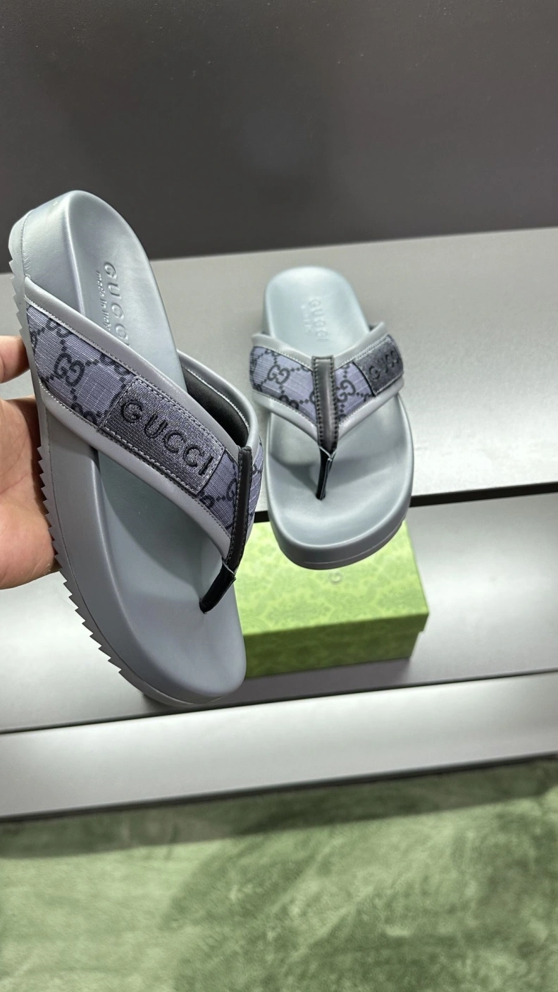 Unique Gxccx Slippers 156513