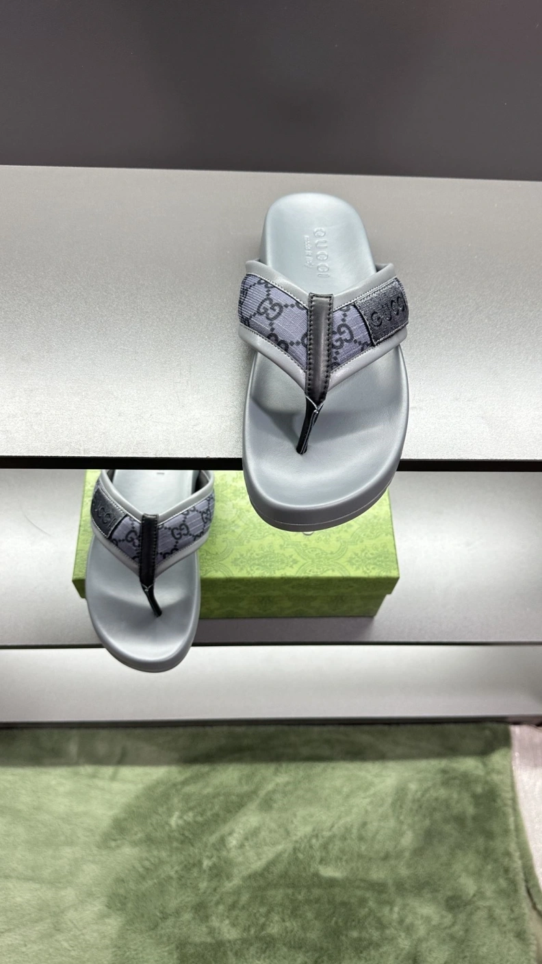 Unique Gxccx Slippers 156513