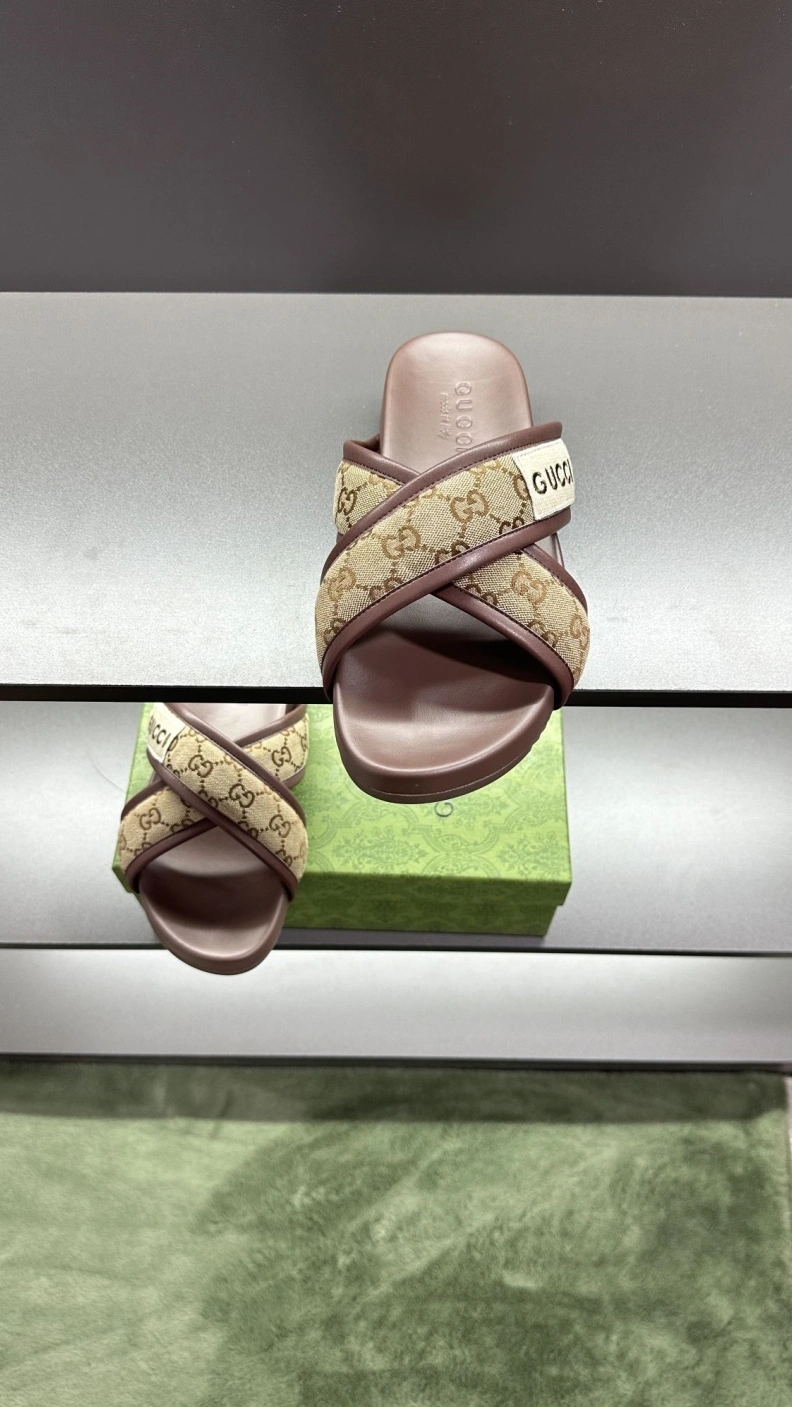 Gxccx Slippers Trendy 156514