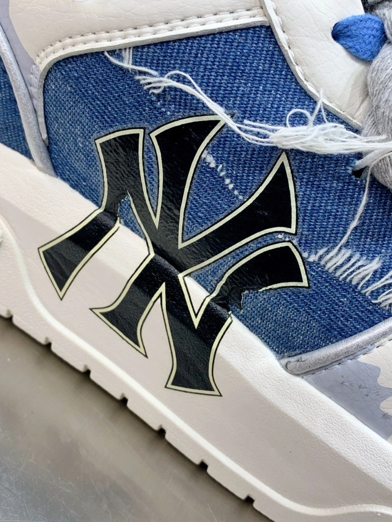 Gxccx Slippers Vibrant 156499