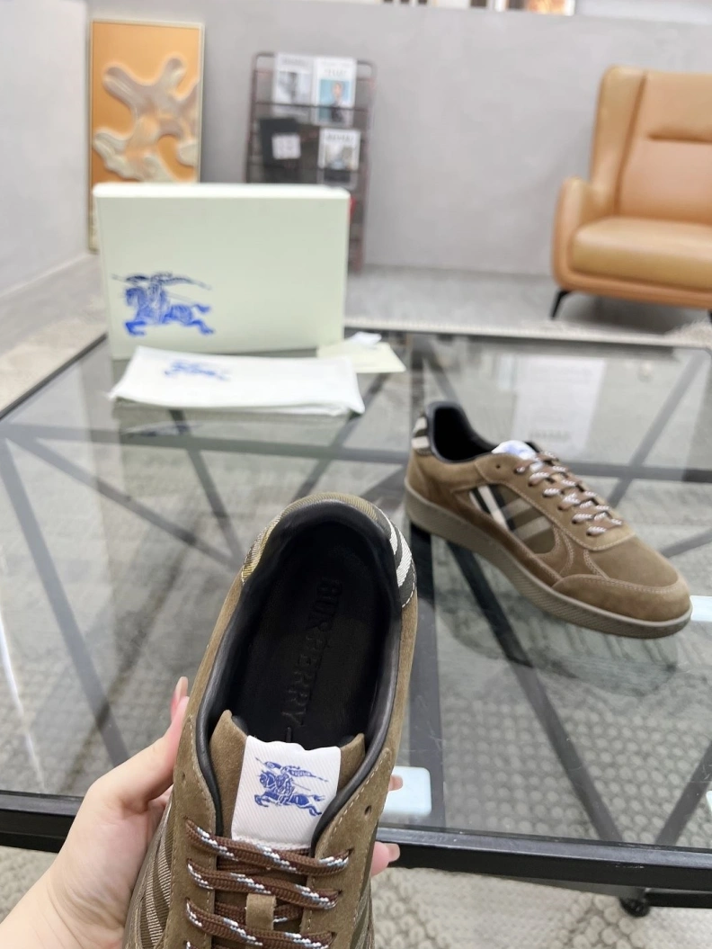Bxrbxrry Sneakers HighQuality 114745