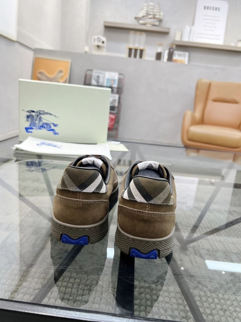 Bxrbxrry Sneakers HighQuality 114745