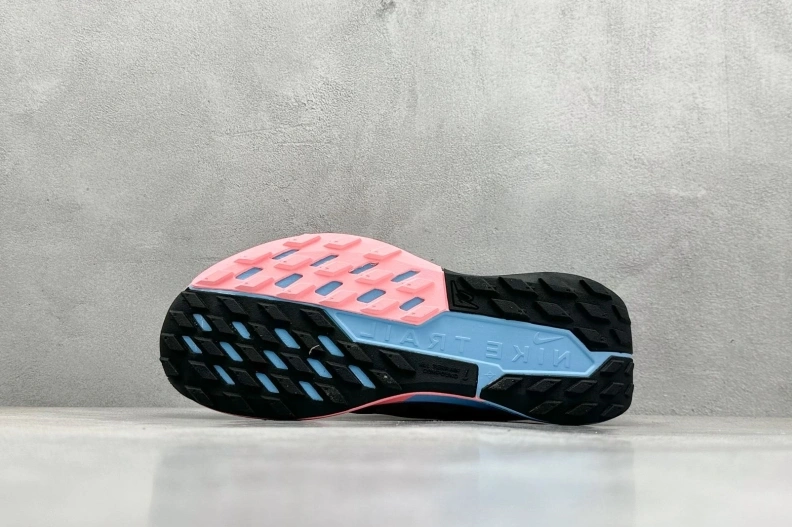 HighQuality Nxkx Sneakers 198924