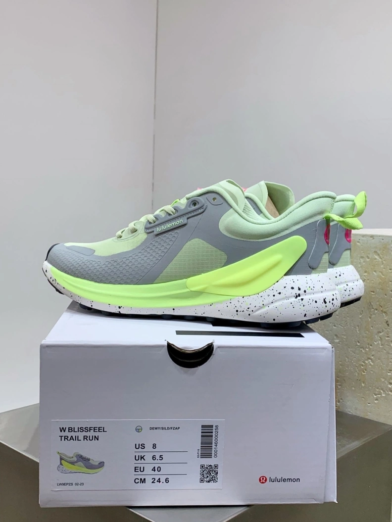 Comfortable Othxr Sneakers 211520