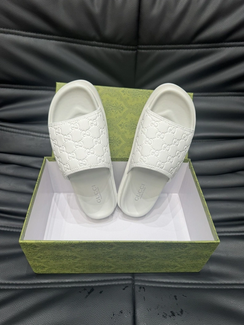 EasyMatch Gxccx Slippers 156501