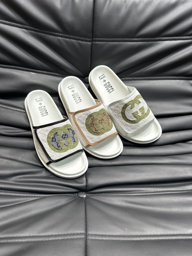 WellDesigned Gxccx Slippers 156493