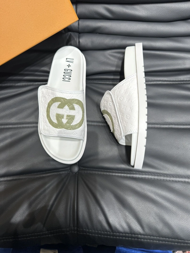 Timeless Gxccx Slippers 156492