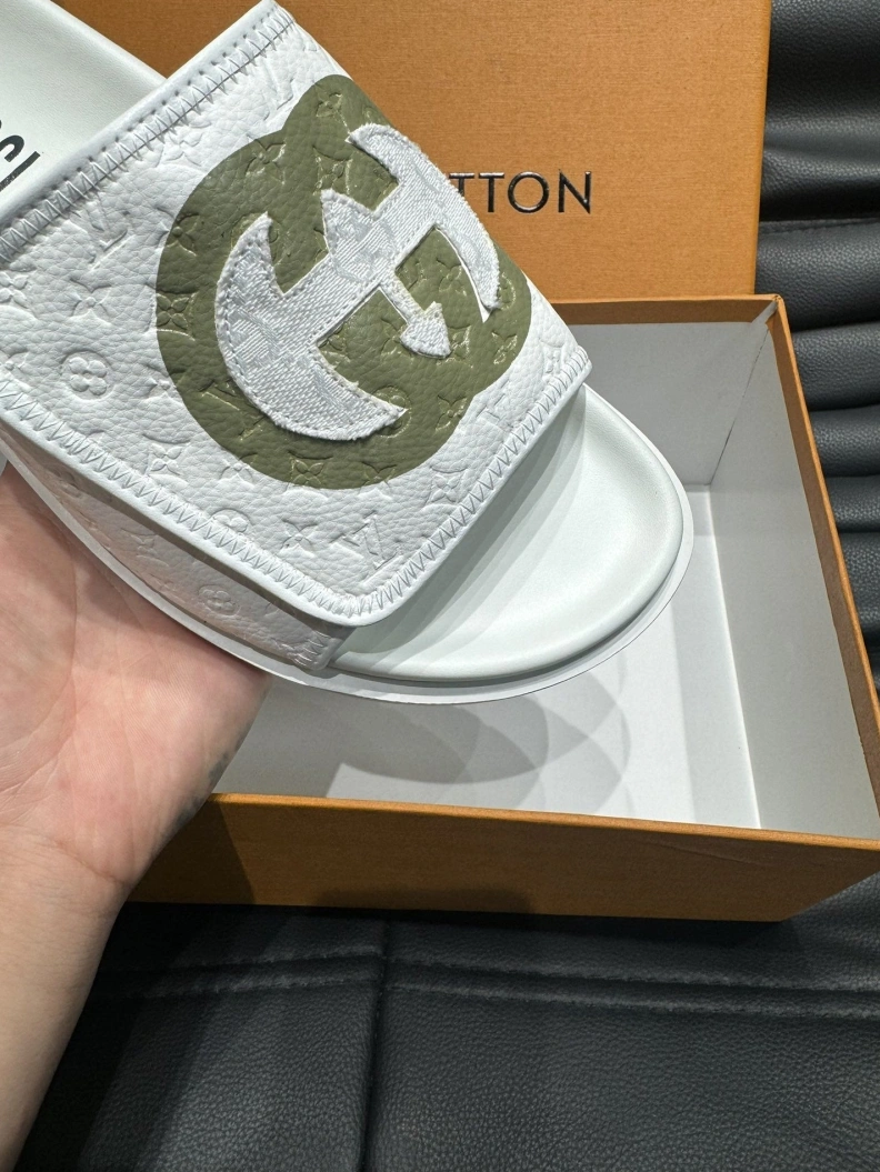 Timeless Gxccx Slippers 156492