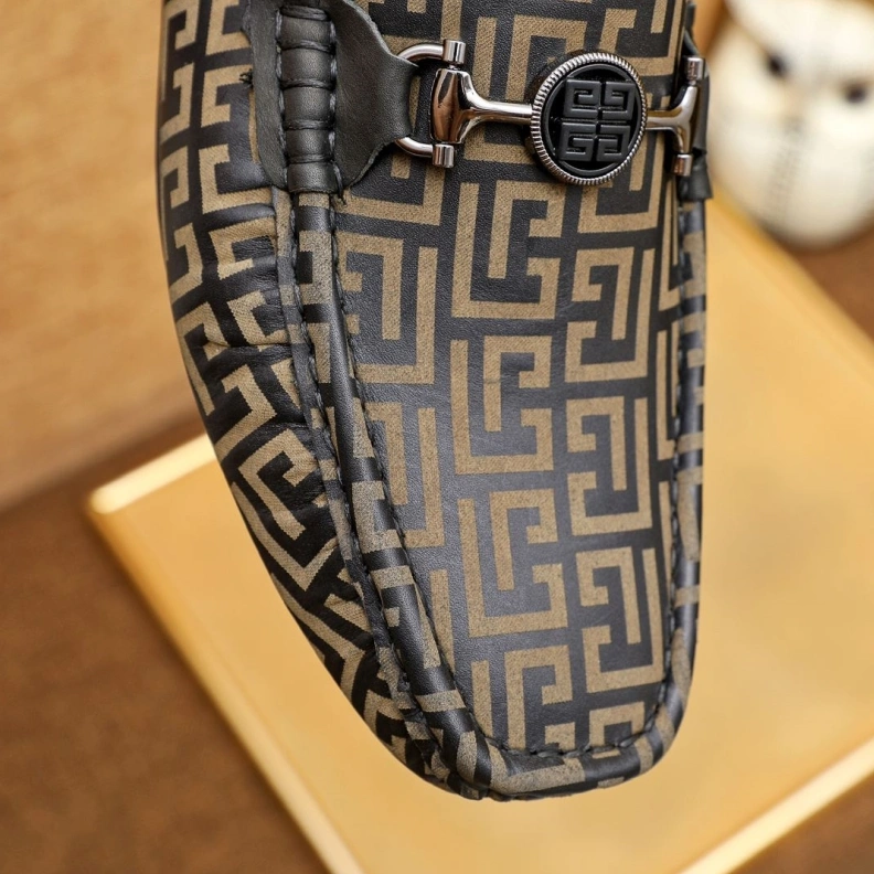 Modern Gxvxnchy Leather Shoes 152778