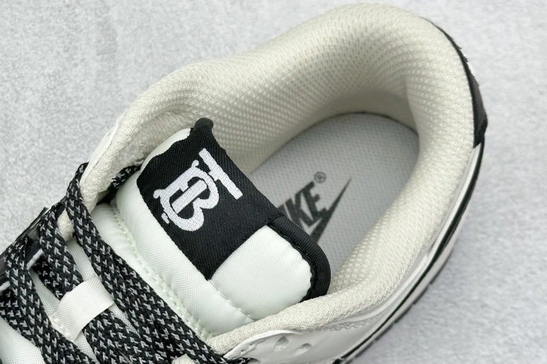 Bxrbxrry Sneakers Unique 114757