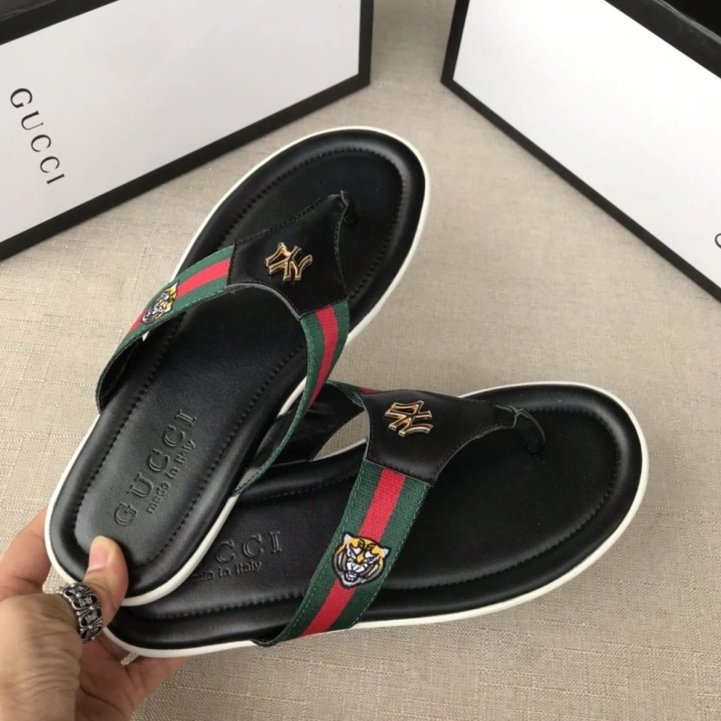 Cozy Gxccx Slippers 156465