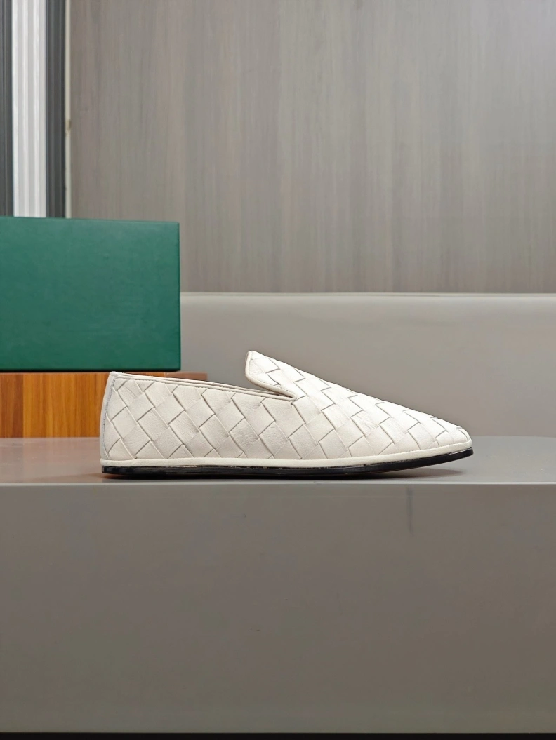 Bxttxga Vxnxta Leather Shoes ModernLook 112543