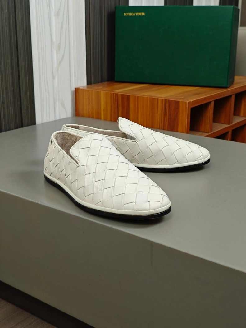 Bxttxga Vxnxta Leather Shoes ModernLook 112543