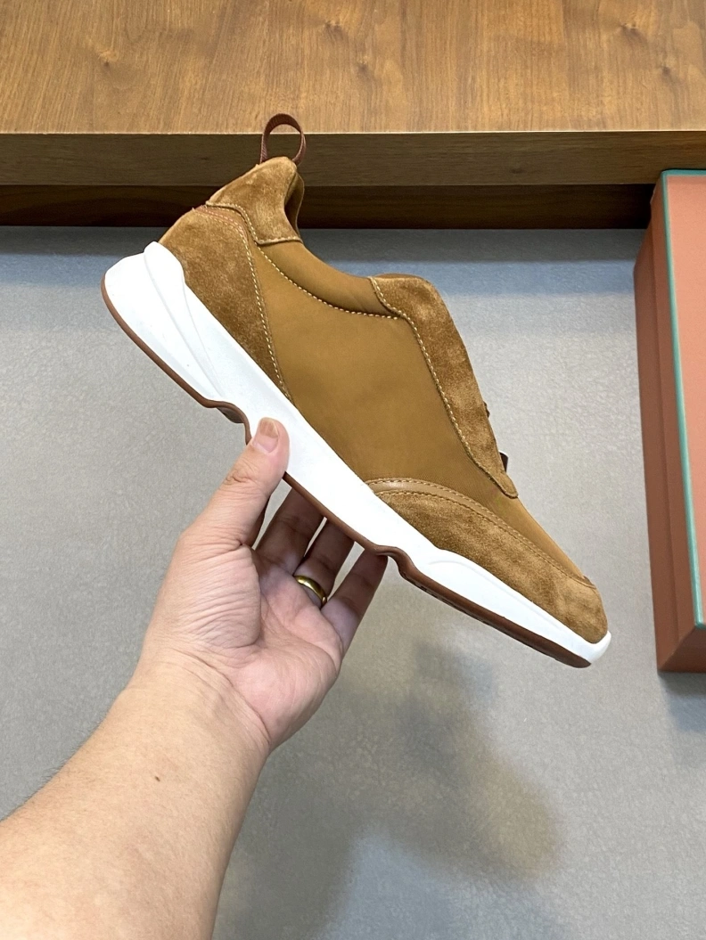 Trendsetting Othxr Sneakers 211524