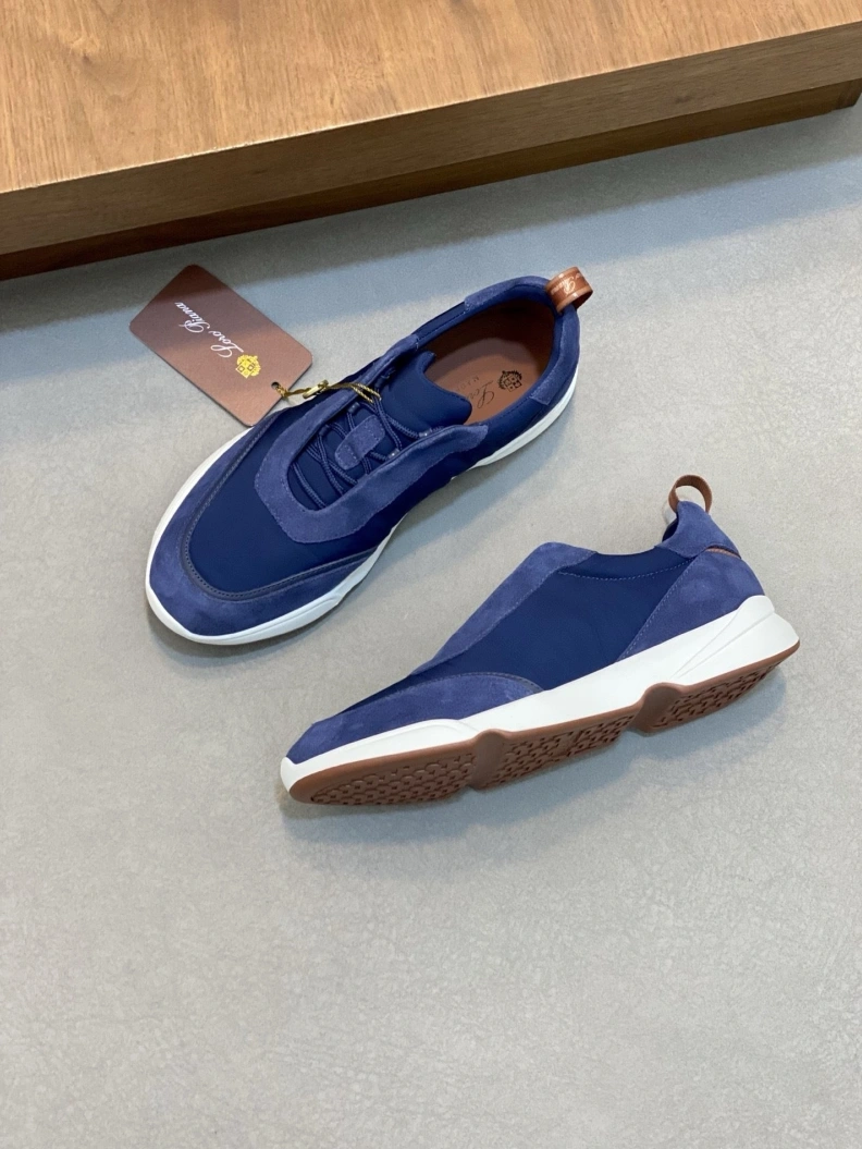 AllSeason Othxr Sneakers 211502
