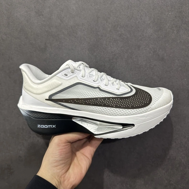 Cozy Nxkx Sneakers 198902