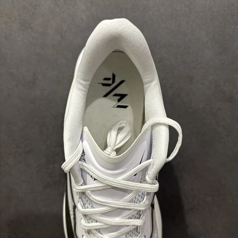 Cozy Nxkx Sneakers 198902