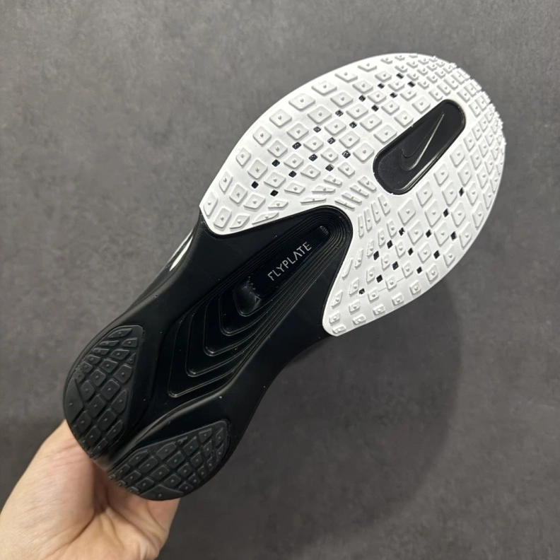 Cozy Nxkx Sneakers 198902