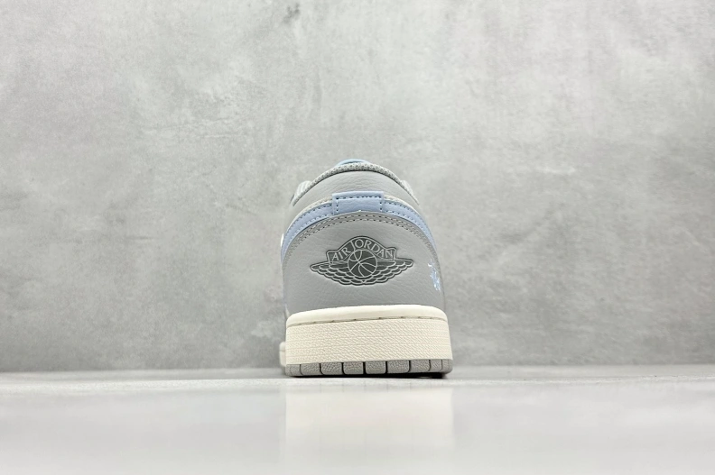 Sleek Othxr Sneakers 211492