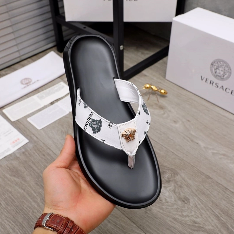 EyeCatching Gxvxnchy Slippers 152735