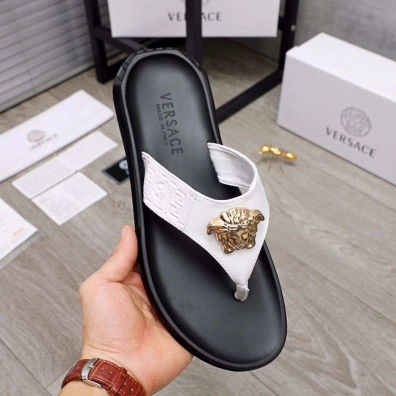 Flexible Gxvxnchy Slippers 152745