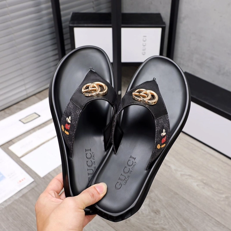 WellDesigned Gxccx Slippers 156455