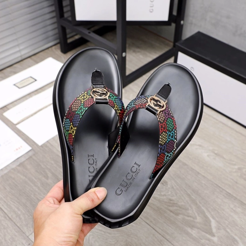 Resilient Gxccx Slippers 156447