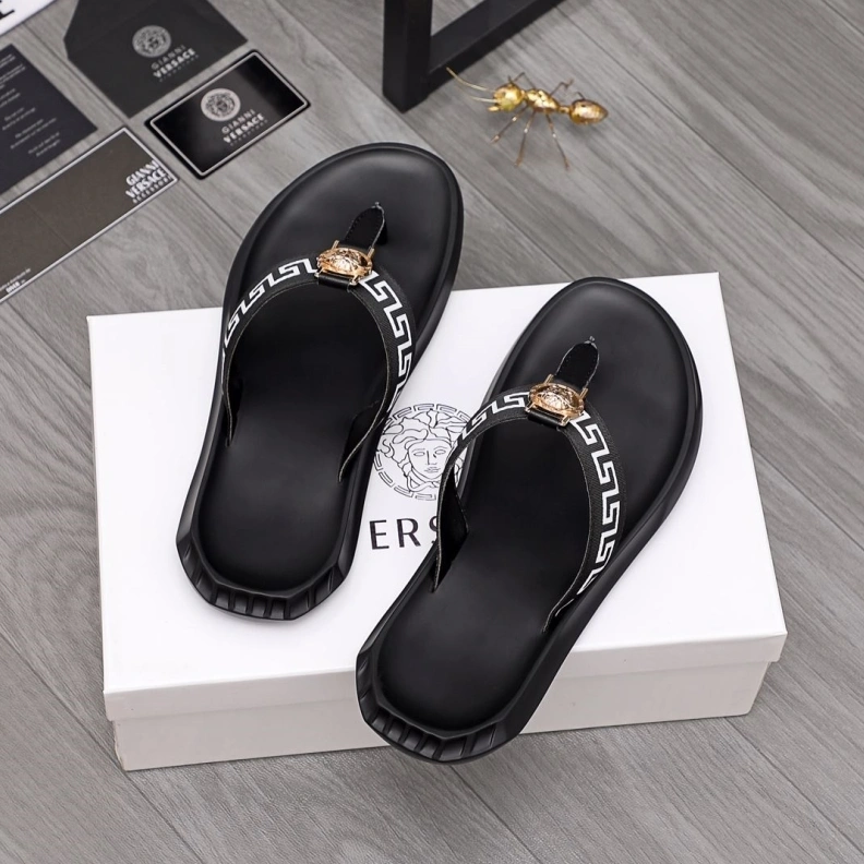 Trendy Gxvxnchy Slippers 152741