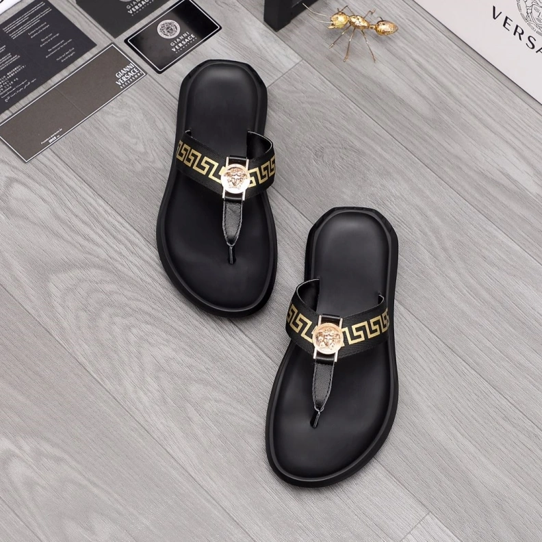 Minimalist Gxvxnchy Slippers 152724