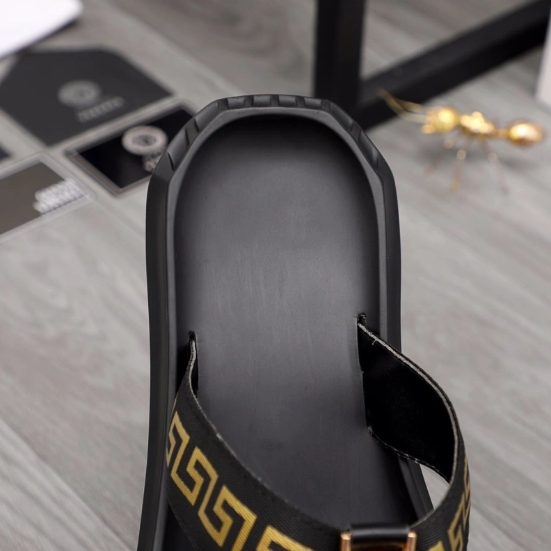 Minimalist Gxvxnchy Slippers 152724