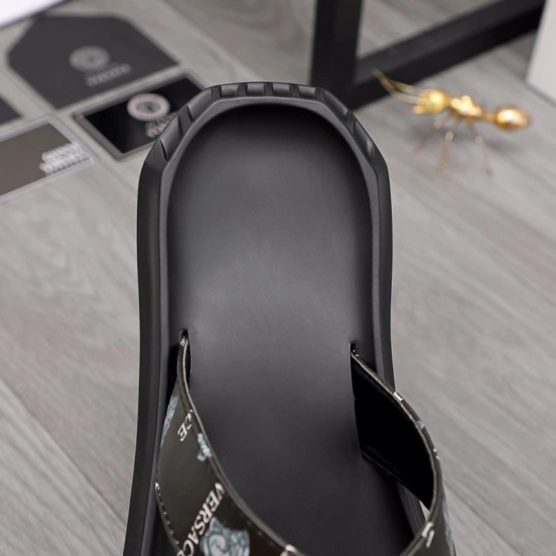 Affordable Gxvxnchy Slippers 152719