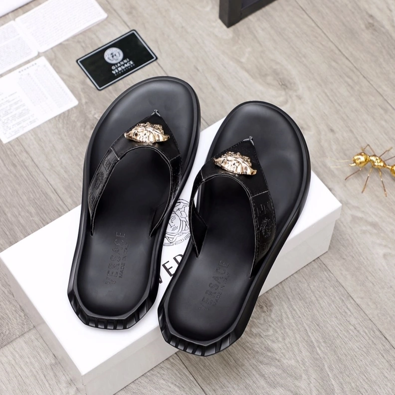 Sleek Gxvxnchy Slippers 152709