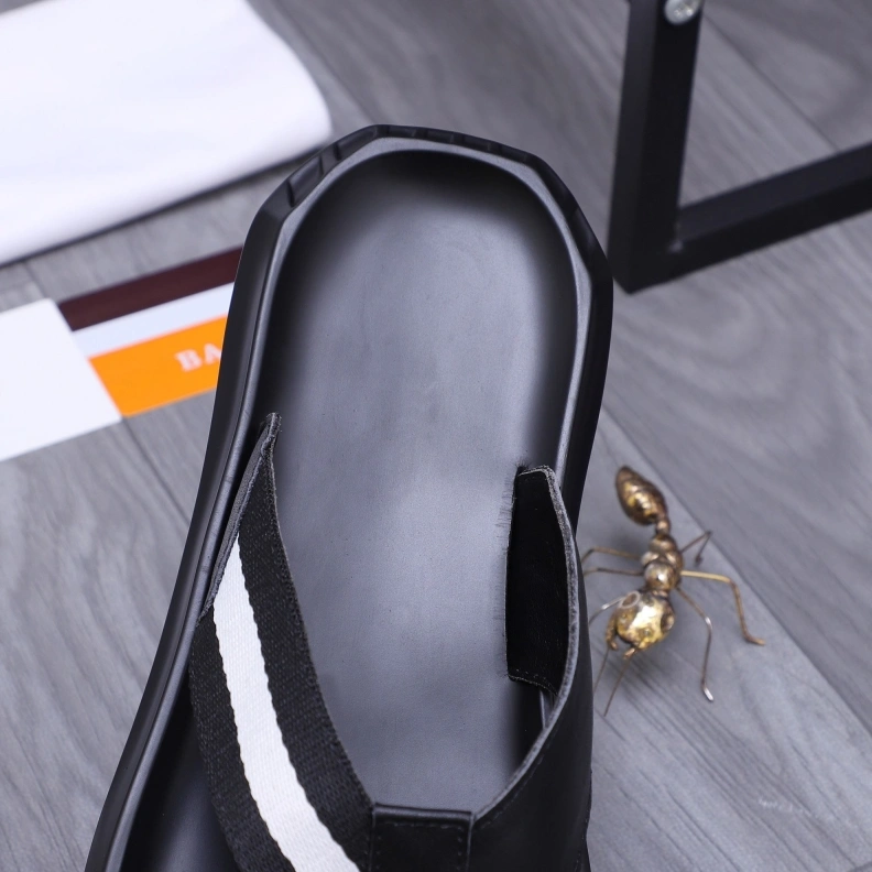Comfortable Othxr Slippers 211919