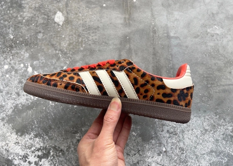 Mxnxlo Blxhnxk Sneakers Cozy 192984