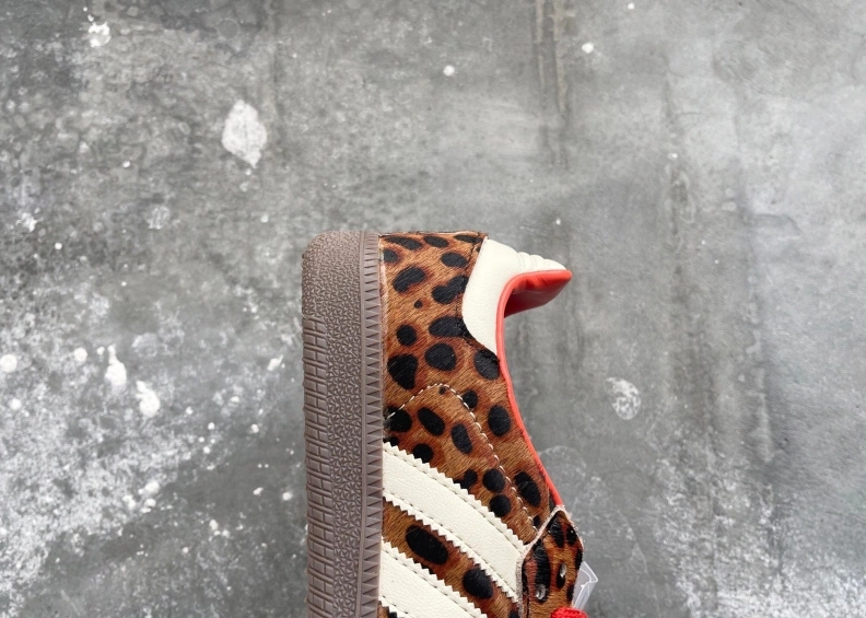 Mxnxlo Blxhnxk Sneakers Cozy 192984