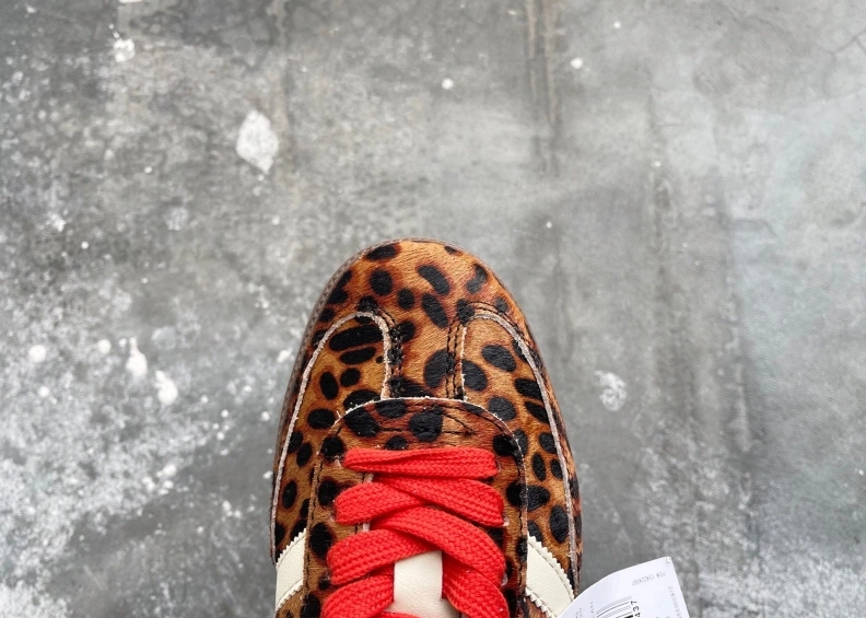 Mxnxlo Blxhnxk Sneakers Cozy 192984