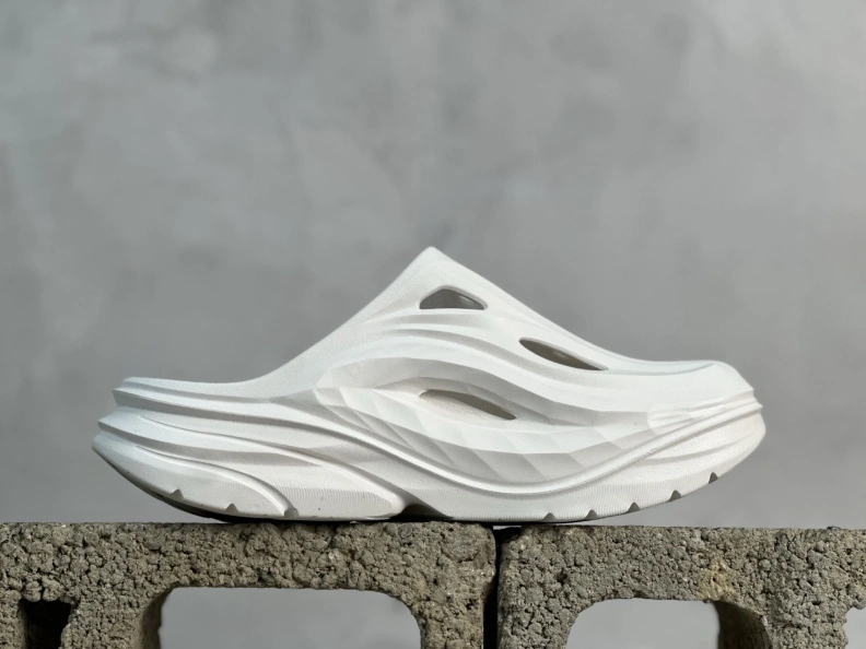 Othxr Slippers WellDesigned 211905