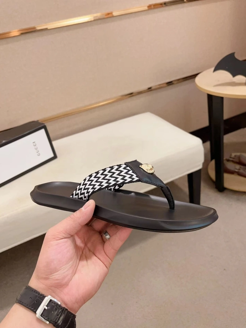 Sleek Gxccx Slippers 156435
