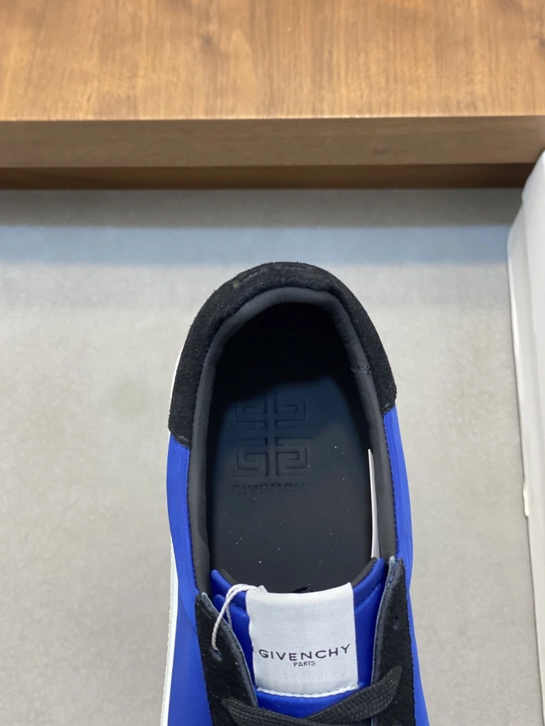 Gxvxnchy Sneakers Refined 152651
